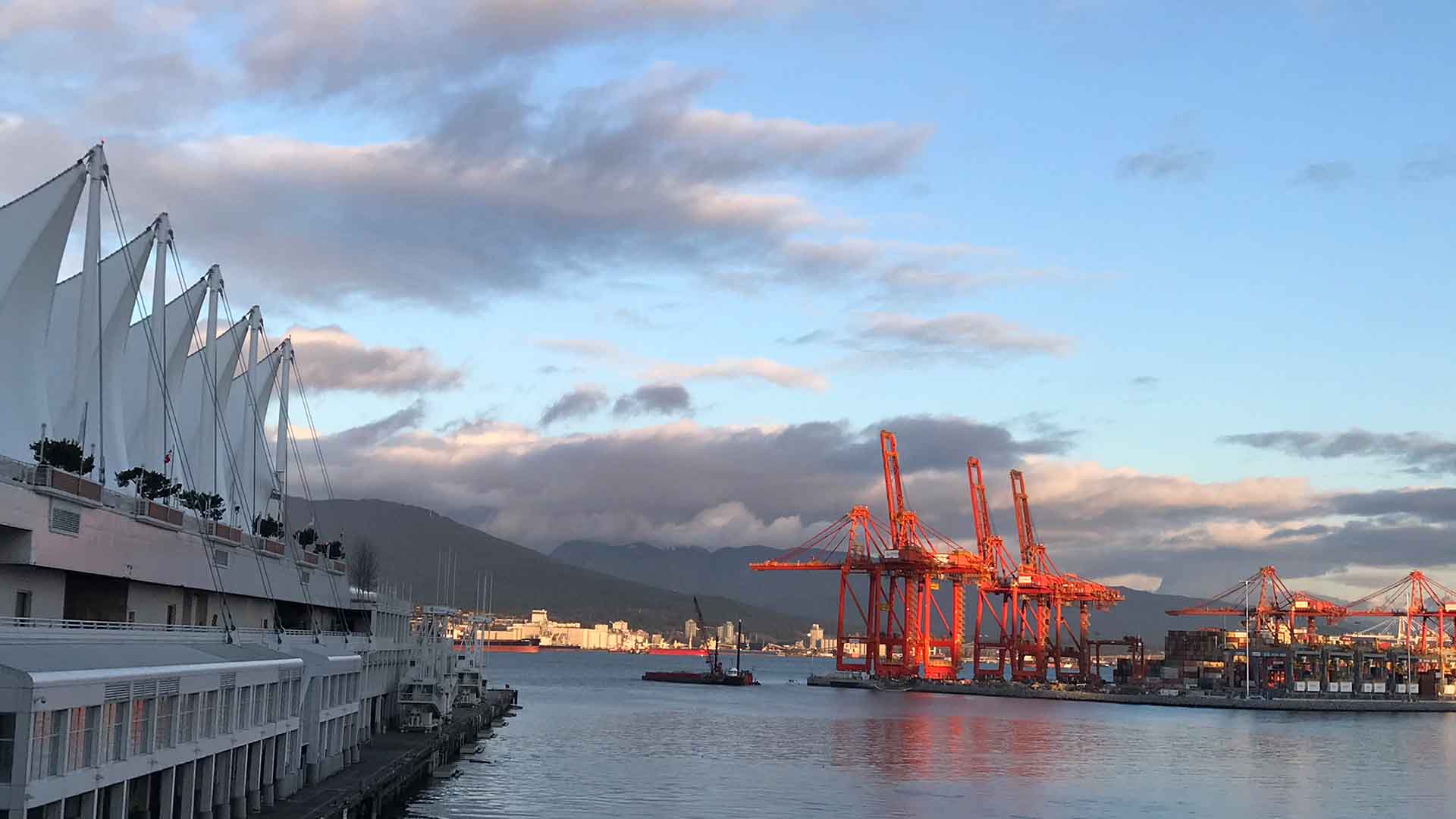 vancouver-waterfront-view