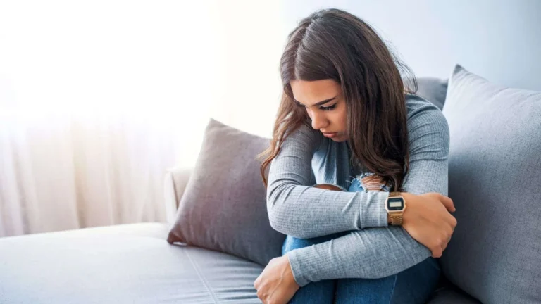 introducing here2talk your mental health support in canada[1]