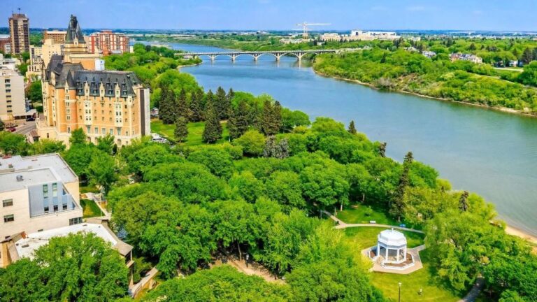 canadas most and least expensive cities– the benefits of living in saskatoon sk1